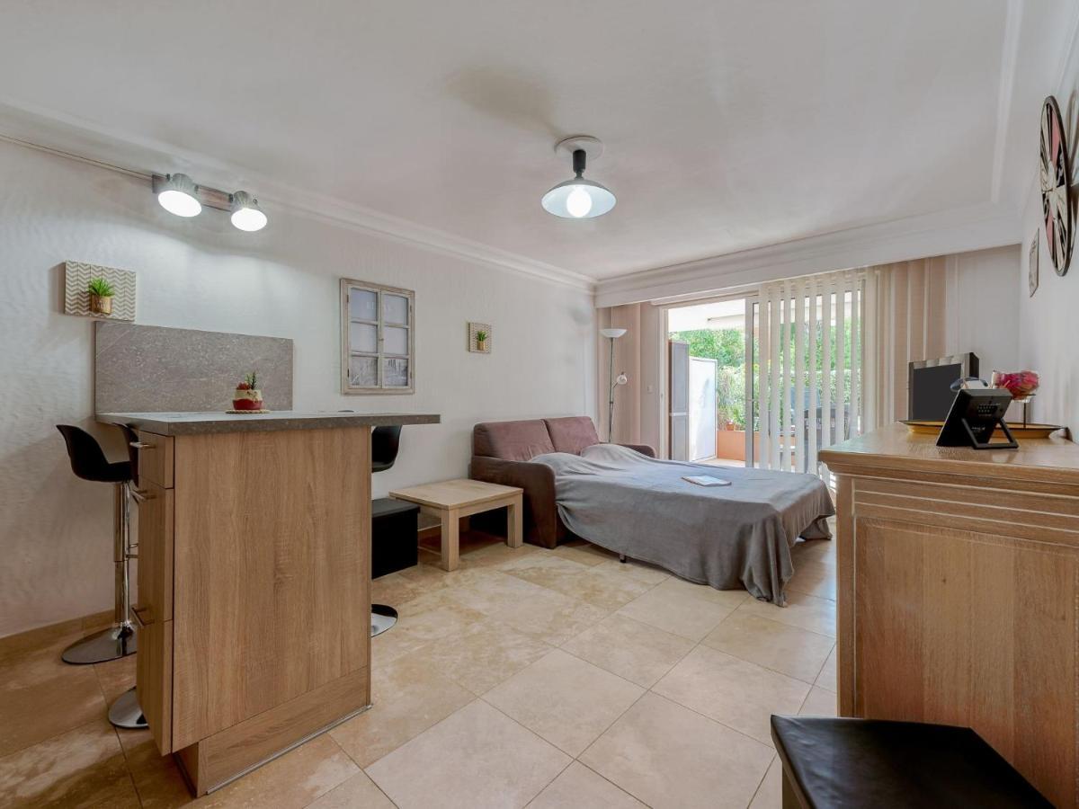 Apartment Le Domaine De La Baie-3 By Interhome Cavalaire-sur-Mer Bagian luar foto